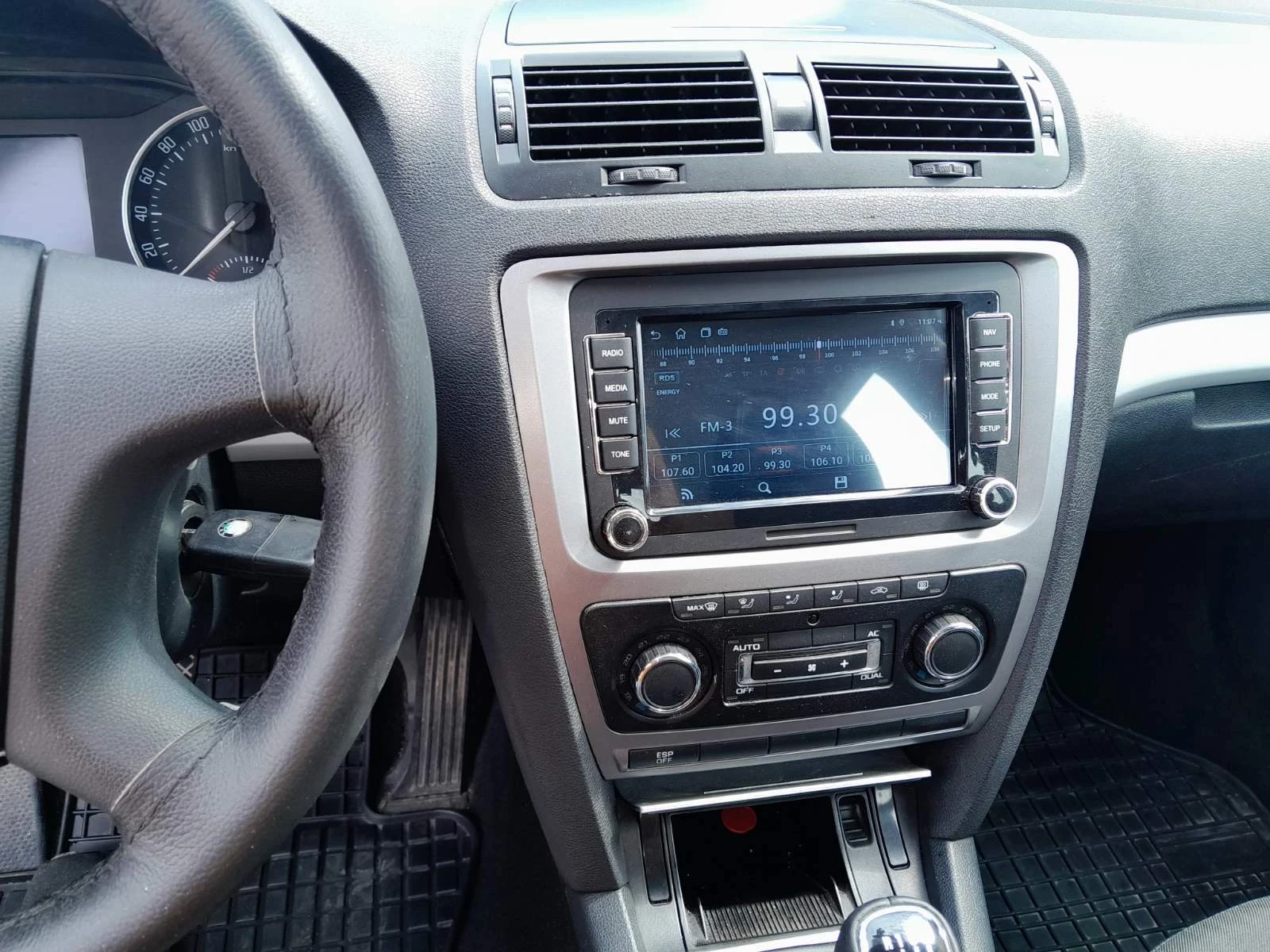 Skoda Octavia 1.9 TDI, снимка 7 - Автомобили и джипове - 56461779