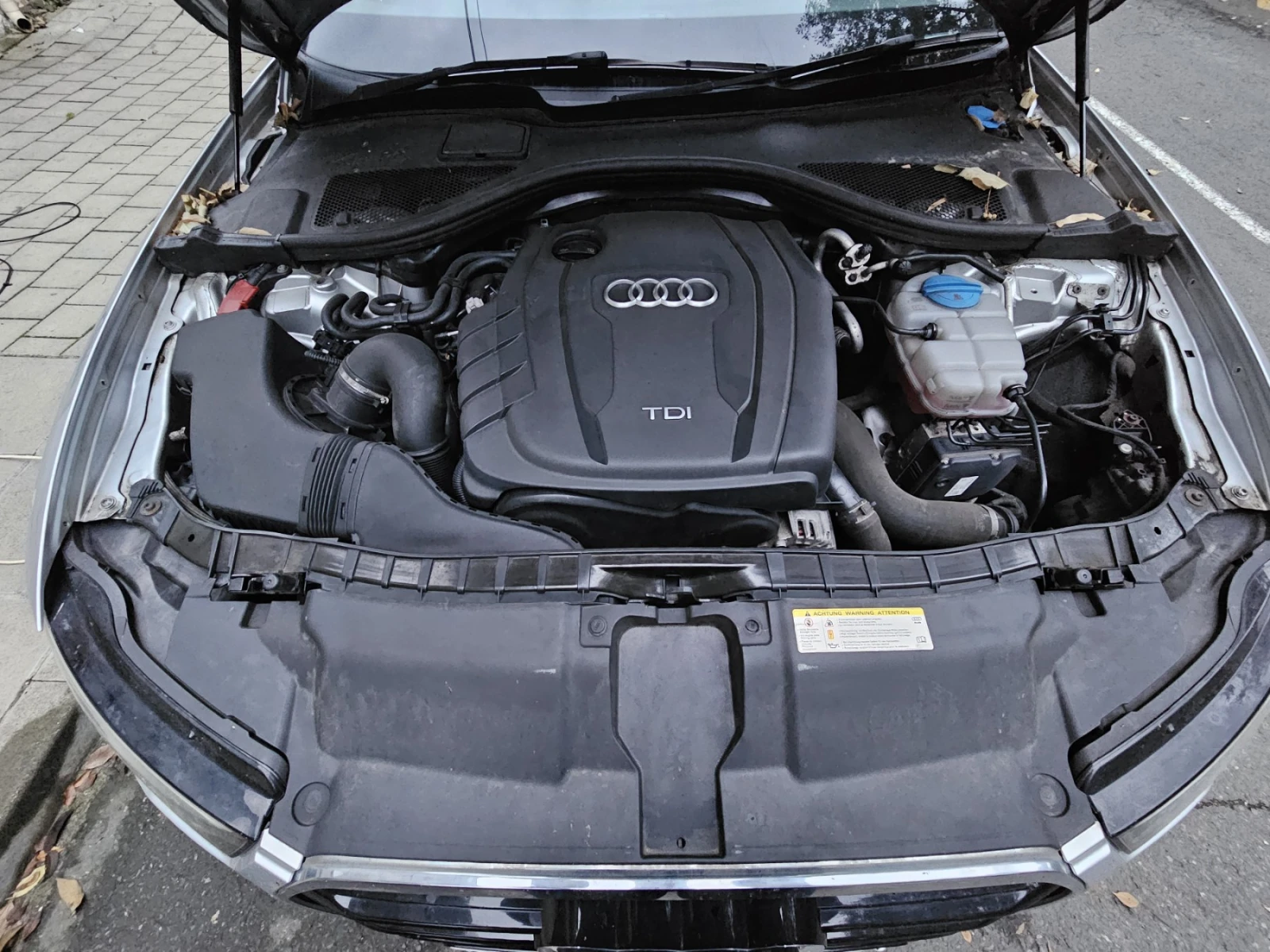 Audi A6 2.0 TDI LED Auto Десен Волан, снимка 10 - Автомобили и джипове - 56745117
