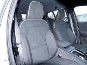 Volvo XC40 69kW* PURE* DISTR* CAM* LED* NAVI* , снимка 12