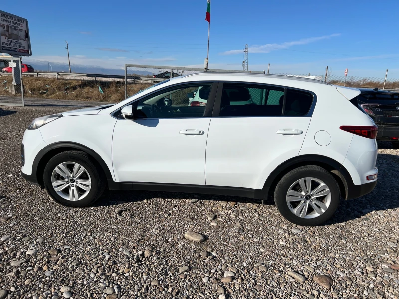 Kia Sportage 1.7 CRDI, снимка 9 - Автомобили и джипове - 48074846