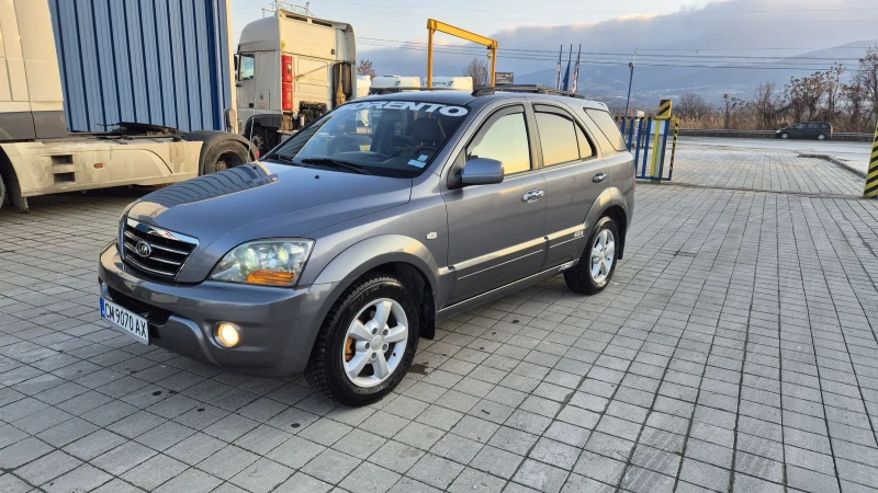 Kia Sorento 2.5 , снимка 6 - Автомобили и джипове - 48630716