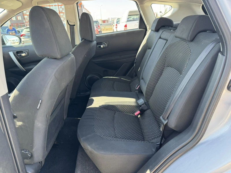 Nissan Qashqai АВТОМАТ 4х4, снимка 12 - Автомобили и джипове - 51669480