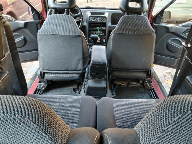 Suzuki Vitara, снимка 14 - Автомобили и джипове - 52265771