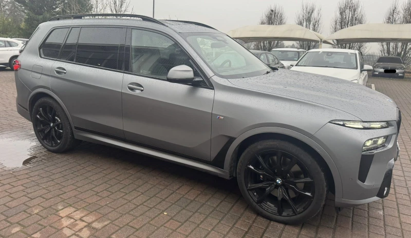BMW X7 x Drive 40d / 6+ 1 /M PAKET/ PANO / CAMERA 360 / , снимка 6 - Автомобили и джипове - 52755401