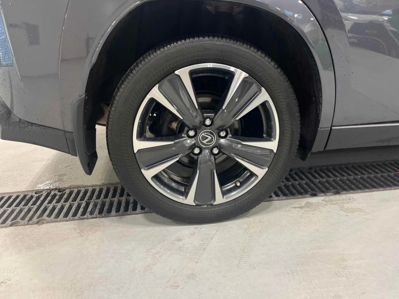 Lexus UX 250h С РЕГИСТРАЦИЯ & АВТО КРЕДИТ, снимка 6 - Автомобили и джипове - 53263510