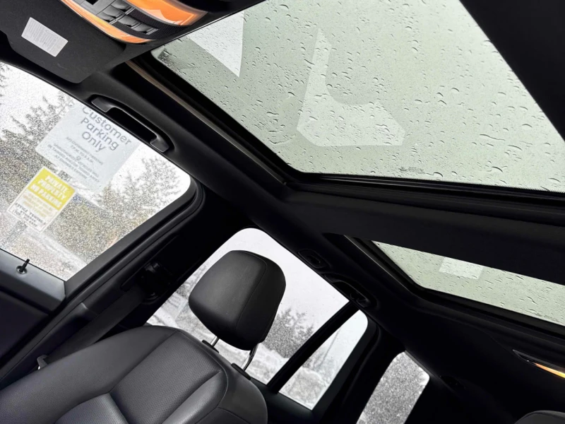 Mercedes-Benz GLK 250 4МАТIC * ПАНОРАМА* ПОДГРЕВИ* КАМЕРА* , снимка 12 - Автомобили и джипове - 53577328