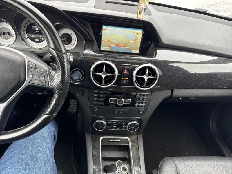 Mercedes-Benz GLK 250 4МАТIC * ПАНОРАМА* ПОДГРЕВИ* КАМЕРА* , снимка 9 - Автомобили и джипове - 53577328