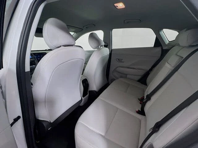 Hyundai Kona !SEL AWD!* АвтоКредит* Цена до БГ* , снимка 11 - Автомобили и джипове - 53418863