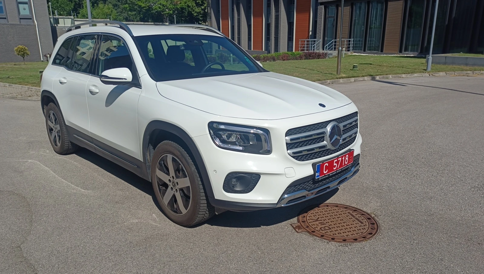 Mercedes-Benz GLB 200 d 4-matic - изображение 2