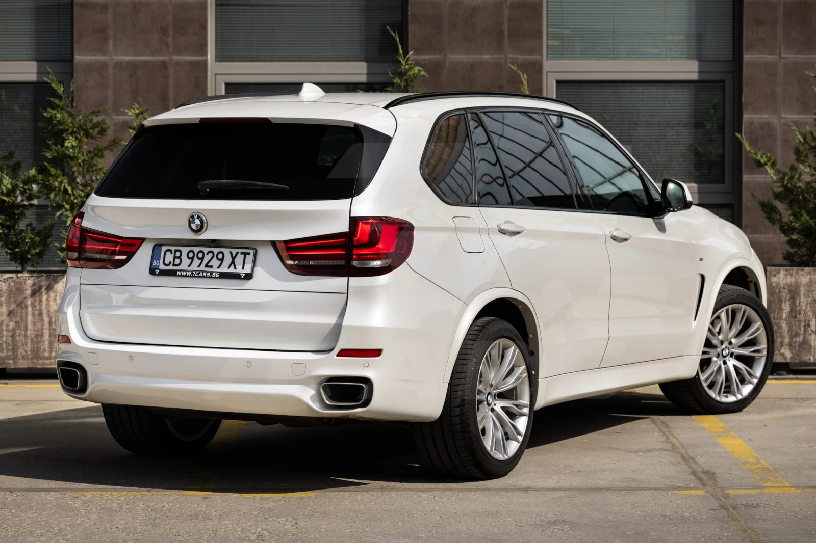 BMW X5 40d xDrive M Сервизна история Каско  - изображение 6