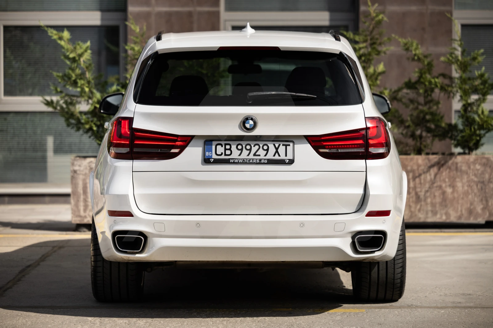 BMW X5 40d xDrive M Сервизна история Каско  - изображение 5