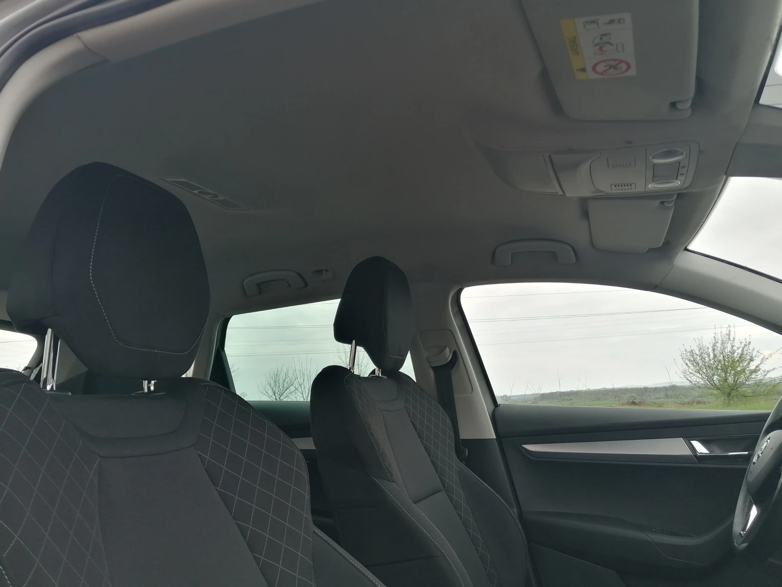 Skoda Karoq 2.0 TDI 4X4  | Mobile.bg — изображение 13