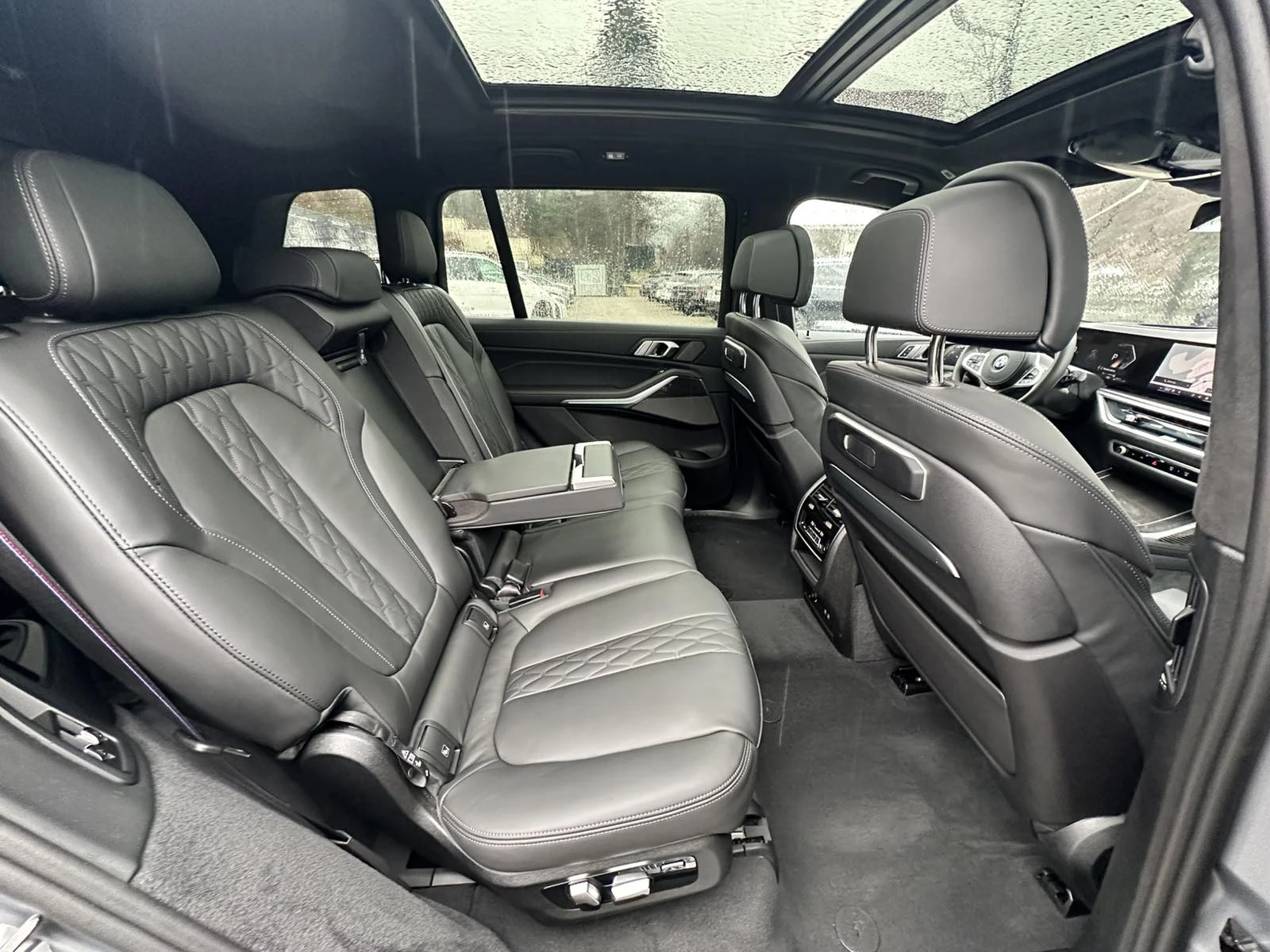 BMW X7 x Drive 40d / 6+ 1 /M PAKET/ PANO / CAMERA 360 /  | Mobile.bg � ����������� 16