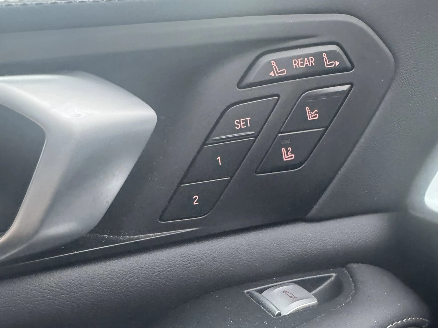 BMW X7 x Drive 40d / 6+ 1 /M PAKET/ PANO / CAMERA 360 /  - изображение 9