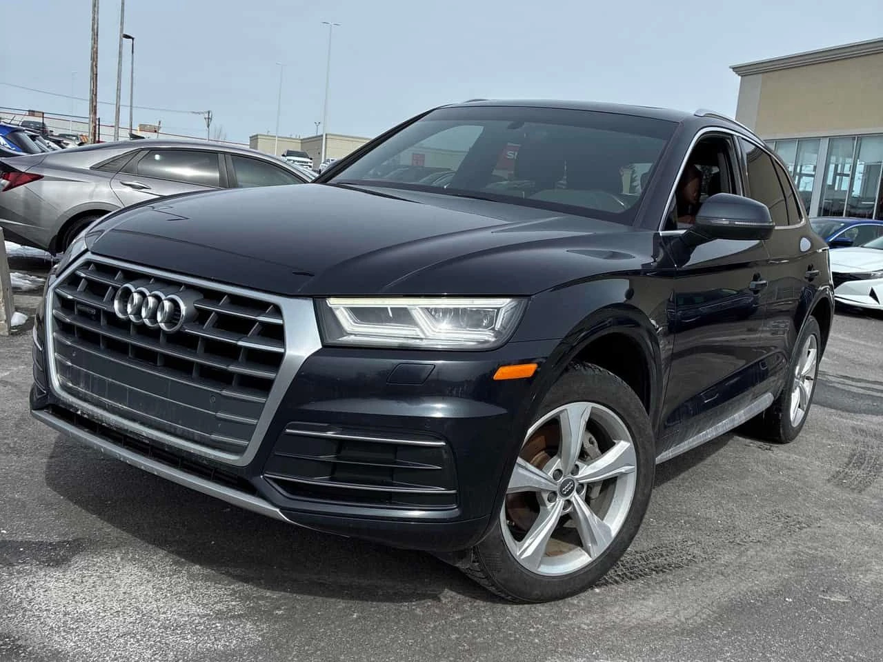 Audi Q5 Progressiv / LED / ОБДУХВАНЕ 
