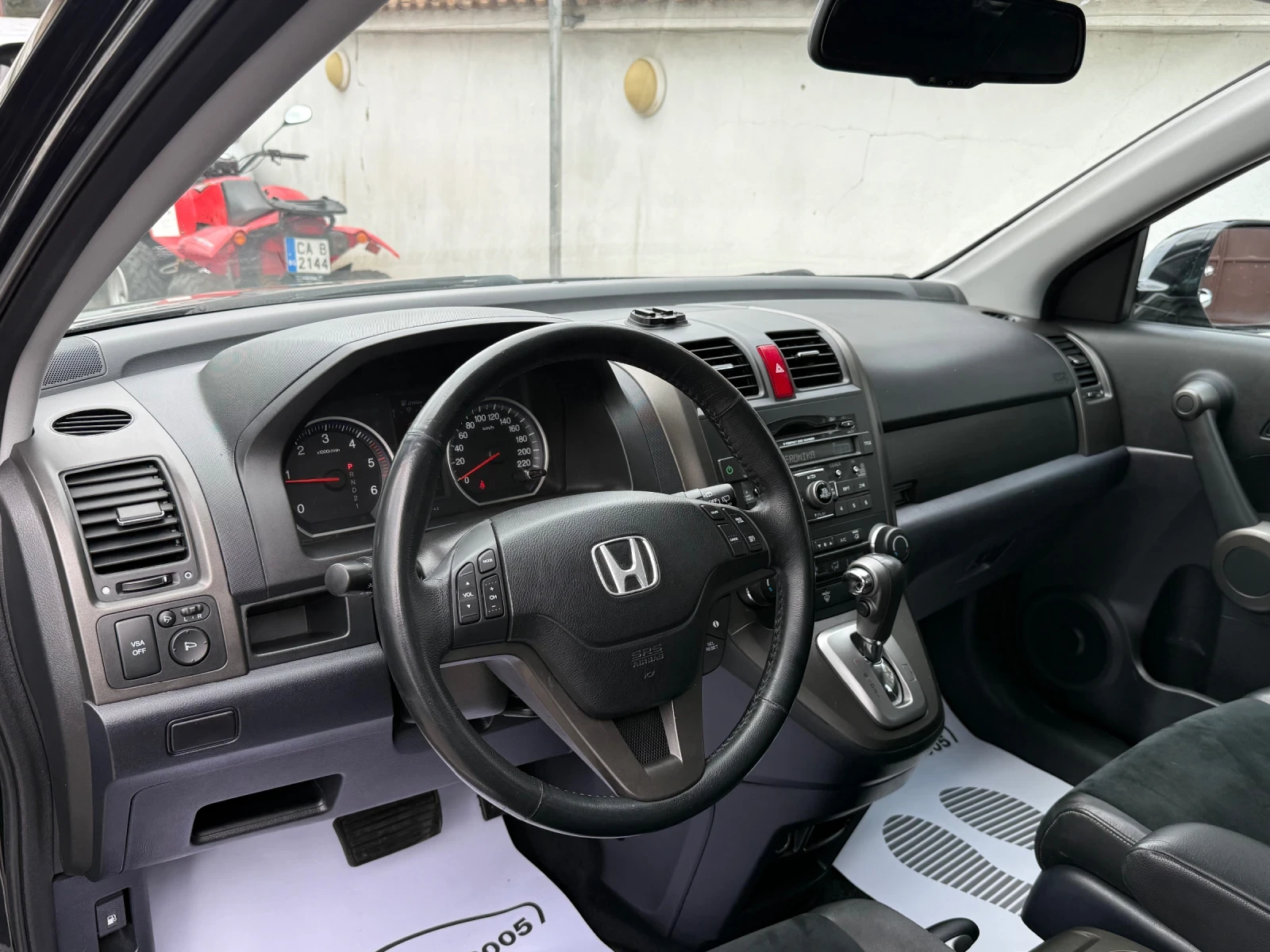 Honda Cr-v 2.2i-DTEC 150HP FACELIFT AUTOMATIC XENON, снимка 8 - Автомобили и джипове - 54588088