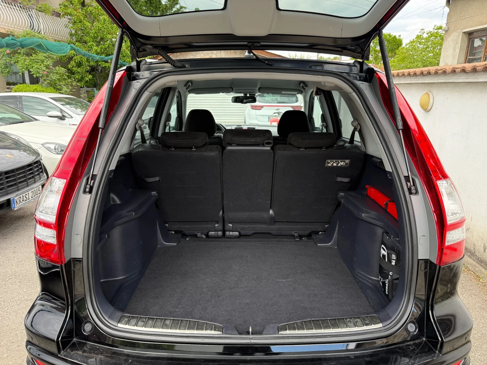 Honda Cr-v 2.2i-DTEC 150HP FACELIFT AUTOMATIC XENON, снимка 16 - Автомобили и джипове - 54588088