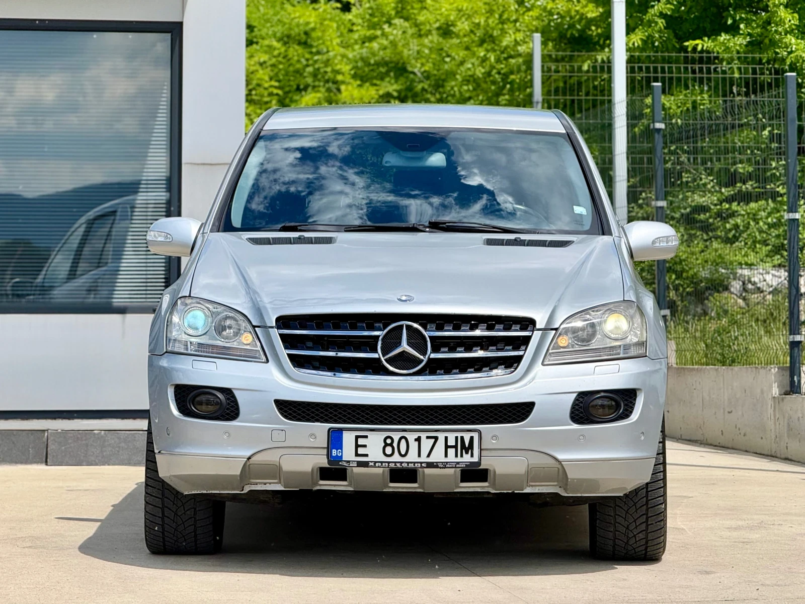 Mercedes-Benz ML 320 SPORT / AIRMATIC / ПОДГРЕВ / КЛИМАТРОНИК , снимка 2 - Автомобили и джипове - 54688604