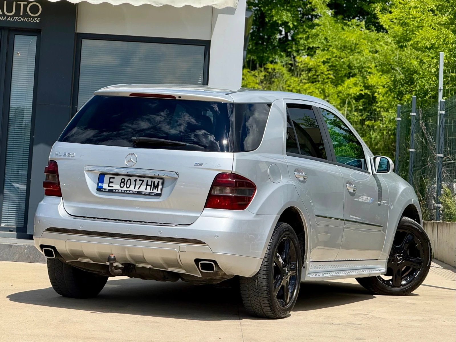 Mercedes-Benz ML 320 SPORT / AIRMATIC / ПОДГРЕВ / КЛИМАТРОНИК , снимка 4 - Автомобили и джипове - 54688604