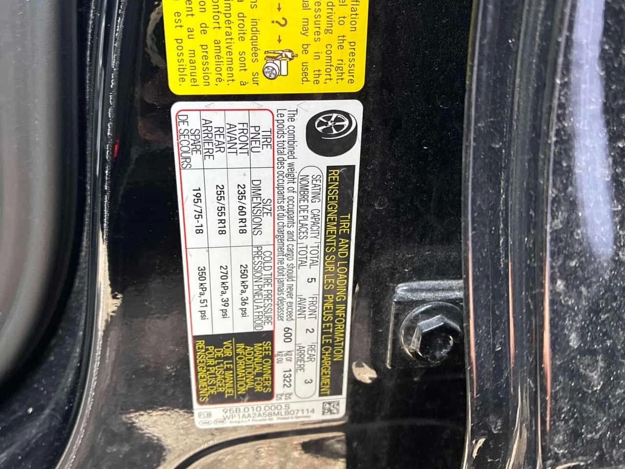 Porsche Macan * AWD * CARFAX * ПОДГРЕВИ * ПАНО * KEYLESS, снимка 14 - Автомобили и джипове - 54775296
