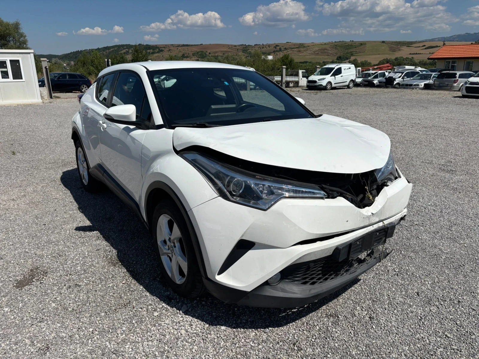 Toyota C-HR 1.2i | Mobile.bg � ����������� 2