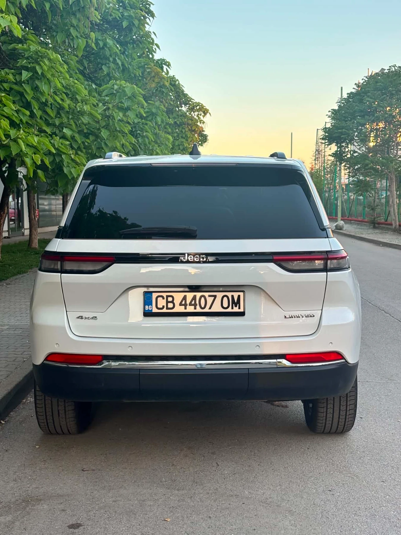 Jeep Grand cherokee 3.6L V6, снимка 9 - Автомобили и джипове - 55678008