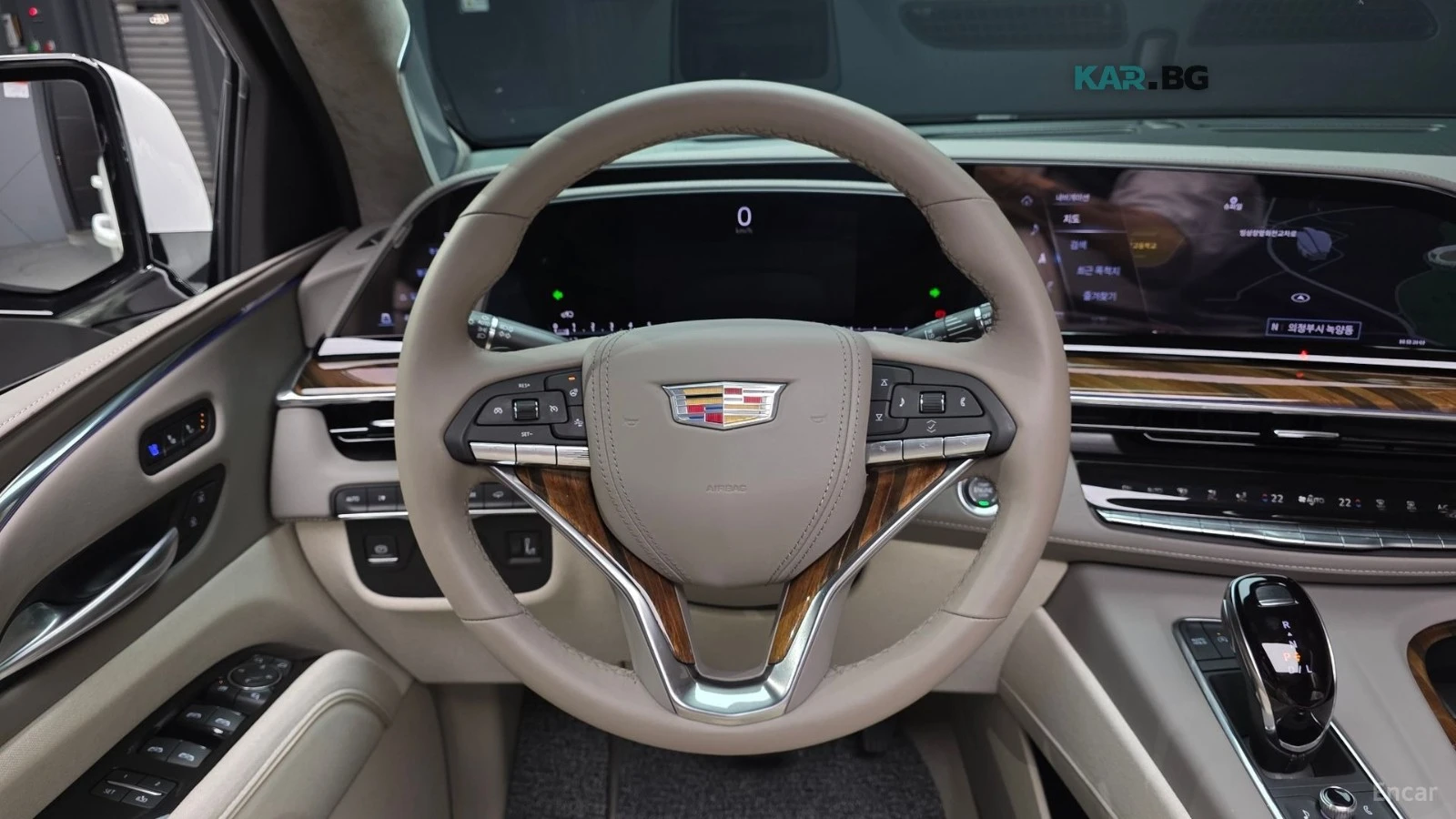 Cadillac Escalade 6.2* Sport* Platinum* ПОДГРЕВ* ОБДУХВАНЕ* 360* ПАН, снимка 11 - Автомобили и джипове - 55788112