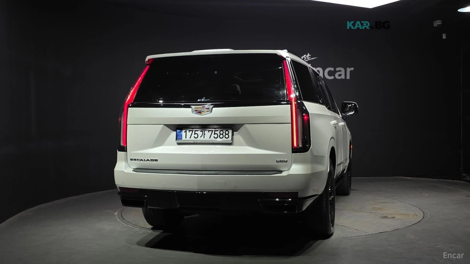 Cadillac Escalade 6.2* Sport* Platinum* ПОДГРЕВ* ОБДУХВАНЕ* 360* ПАН, снимка 4 - Автомобили и джипове - 55788112