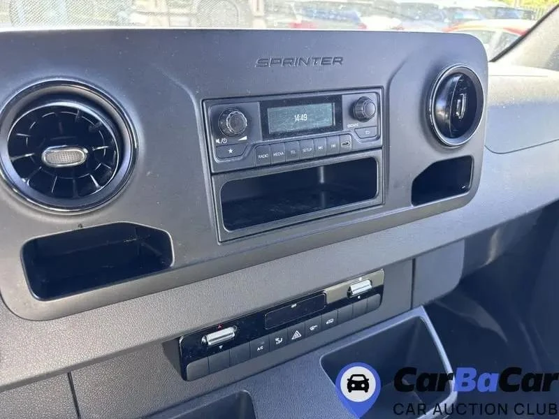 Mercedes-Benz Sprinter 311  55k.w, снимка 12 - Бусове и автобуси - 54915095