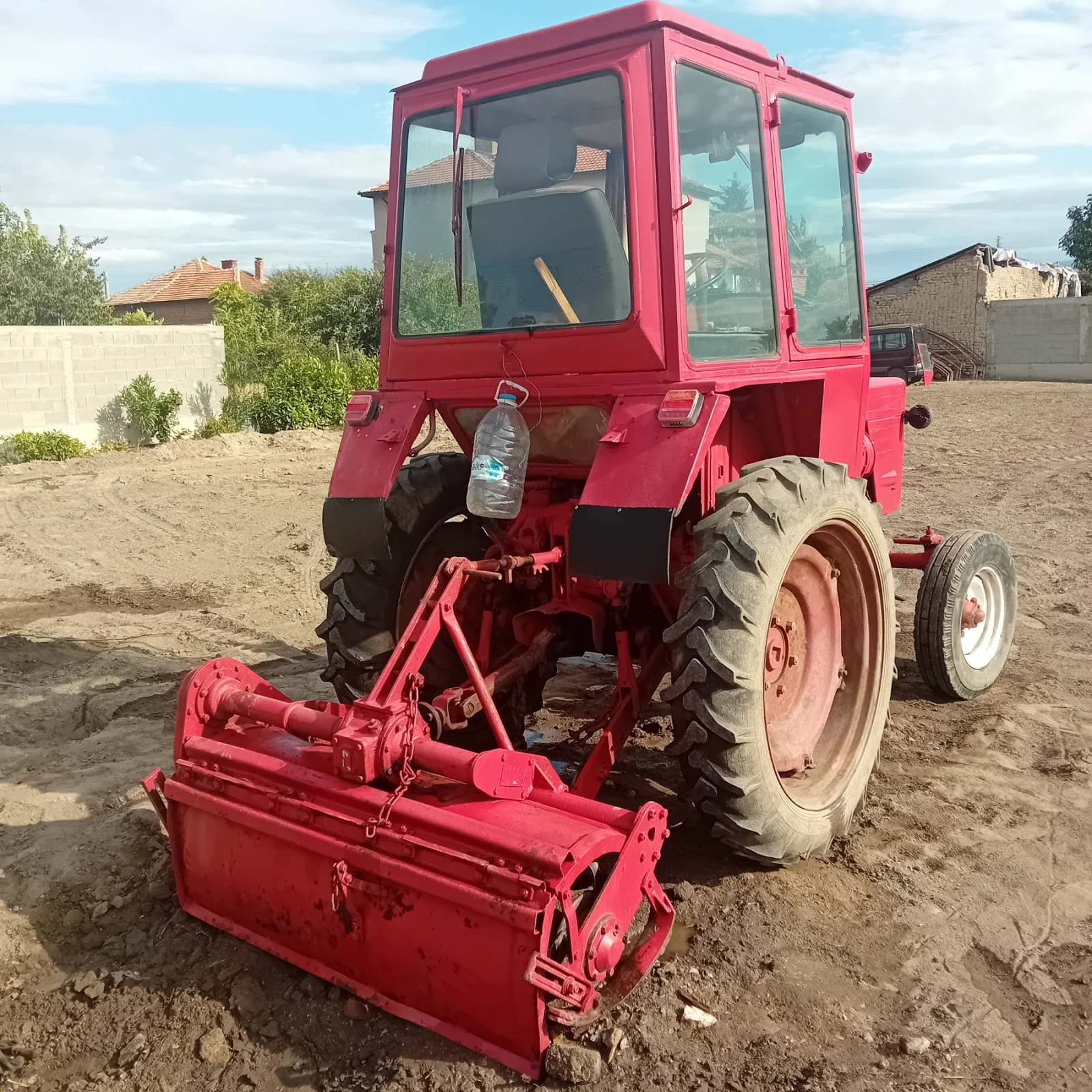 Трактор Владимировец, снимка 3 - Селскостопанска техника - 53713689