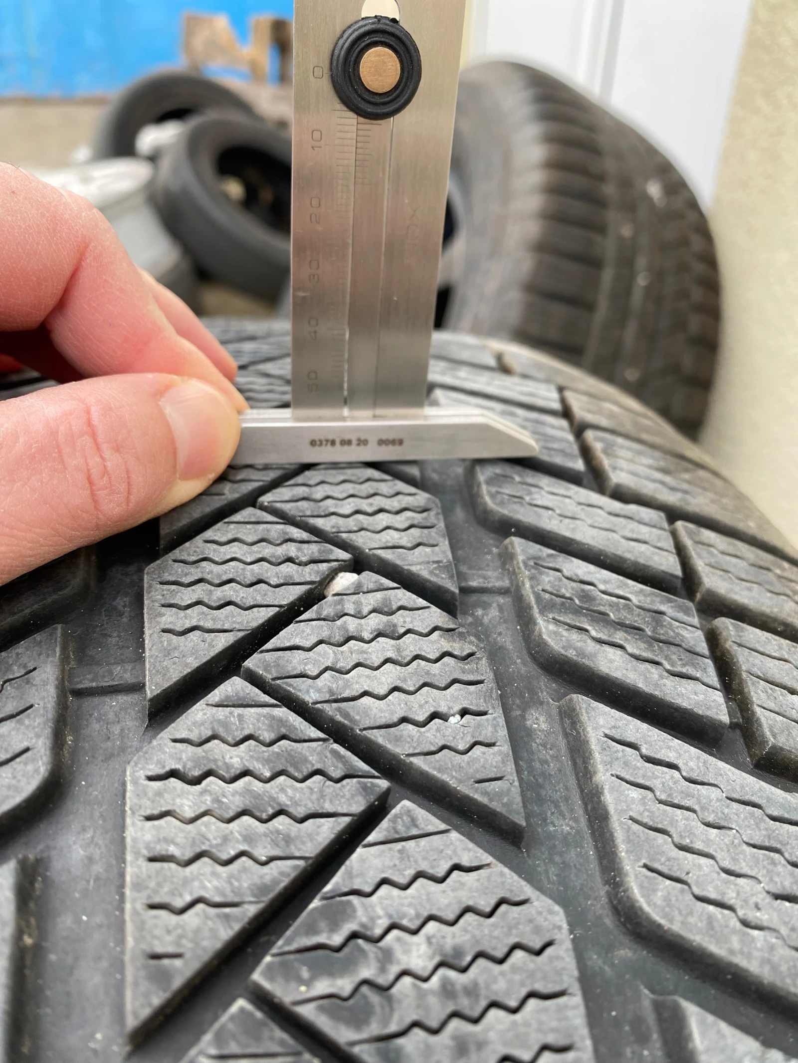 ���� � ������ 265/60R18 �� Nissan Navara | Mobile.bg � ����������� 13