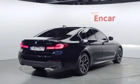 BMW 530E M* SPORT* HYBRID* HARMON* KARDON* ДИСТРОНИК* ОБДУХ, снимка 2