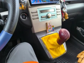 Toyota Corolla verso, снимка 11
