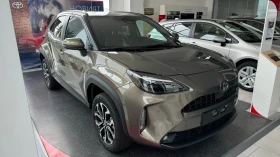 Toyota Yaris Cross Hybrid CHIC AWD, снимка 2