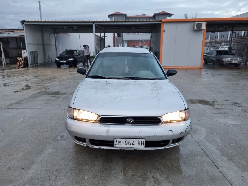 Subaru Legacy 2.0, снимка 2 - Автомобили и джипове - 45651107