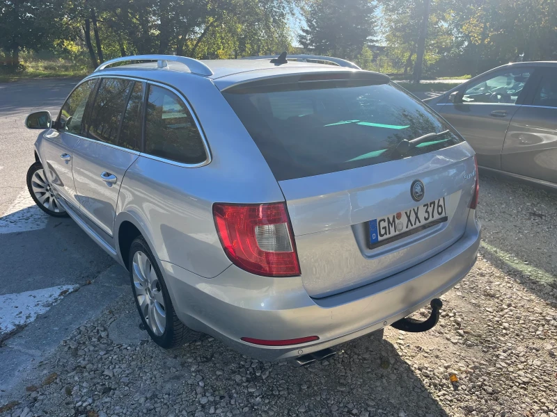 Skoda Superb 2.0TDI 170kc.4x4, снимка 8 - Автомобили и джипове - 47676354