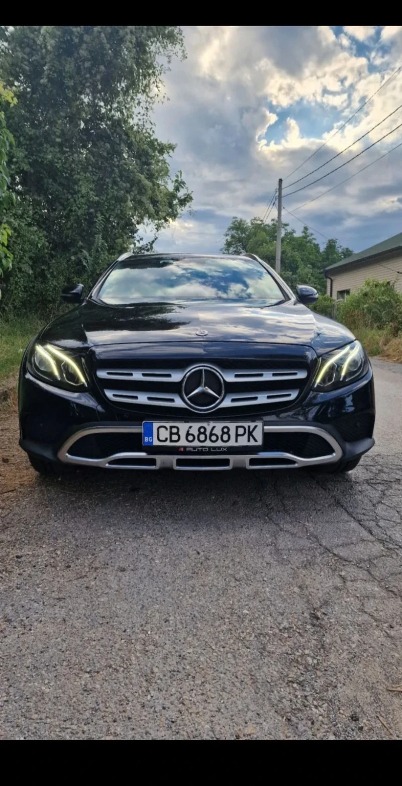 Mercedes-Benz E 220, снимка 6 - Автомобили и джипове - 48312864