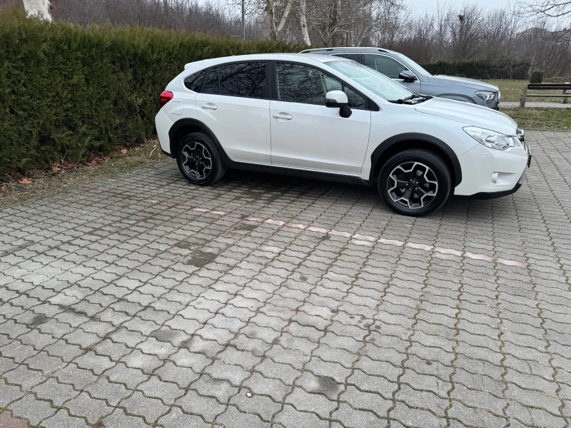 Subaru XV 2.0, снимка 6 - Автомобили и джипове - 48788823