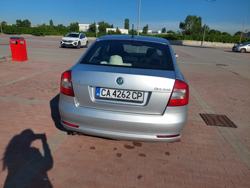 Skoda Octavia 1.6TDI, снимка 4 - Автомобили и джипове - 52404331