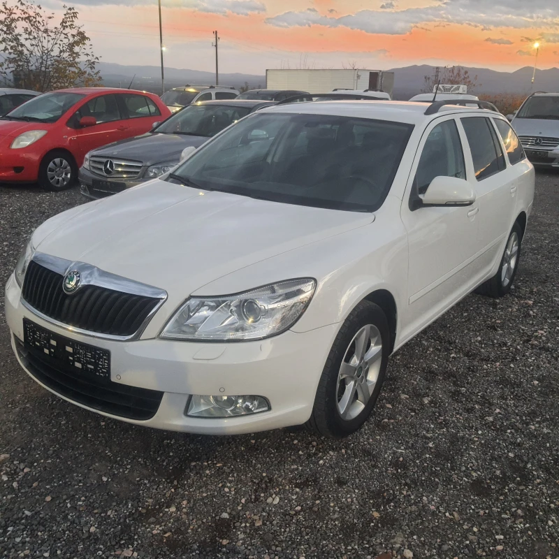 Skoda Octavia 2.0TDI-НАВИГАЦИЯ, снимка 3 - Автомобили и джипове - 52504343