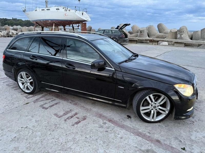Mercedes-Benz C 350 AMG / 4Matic, снимка 3 - Автомобили и джипове - 52588488