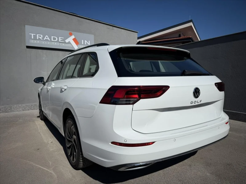 VW Golf 1.5 TSI, снимка 6 - Автомобили и джипове - 52874681