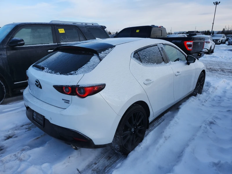 Mazda 3 SPORT GT| PANO| 2 KEYS| CARFAX| ПОДГРЕВИ| ПАМЕТ| , снимка 3 - Автомобили и джипове - 53464345