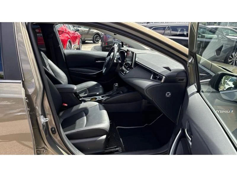 Toyota Corolla SDN 1.8HSD LUXURY, снимка 6 - Автомобили и джипове - 54786606