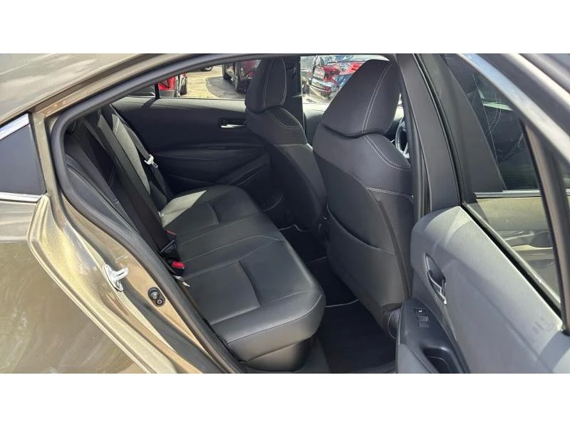 Toyota Corolla SDN 1.8HSD LUXURY, снимка 7 - Автомобили и джипове - 54786606