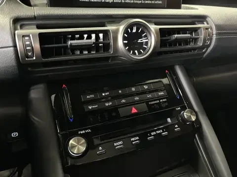 Lexus IS 350 PODGREV / SHIBIDAH / CARFAX, снимка 8 - Автомобили и джипове - 55192881