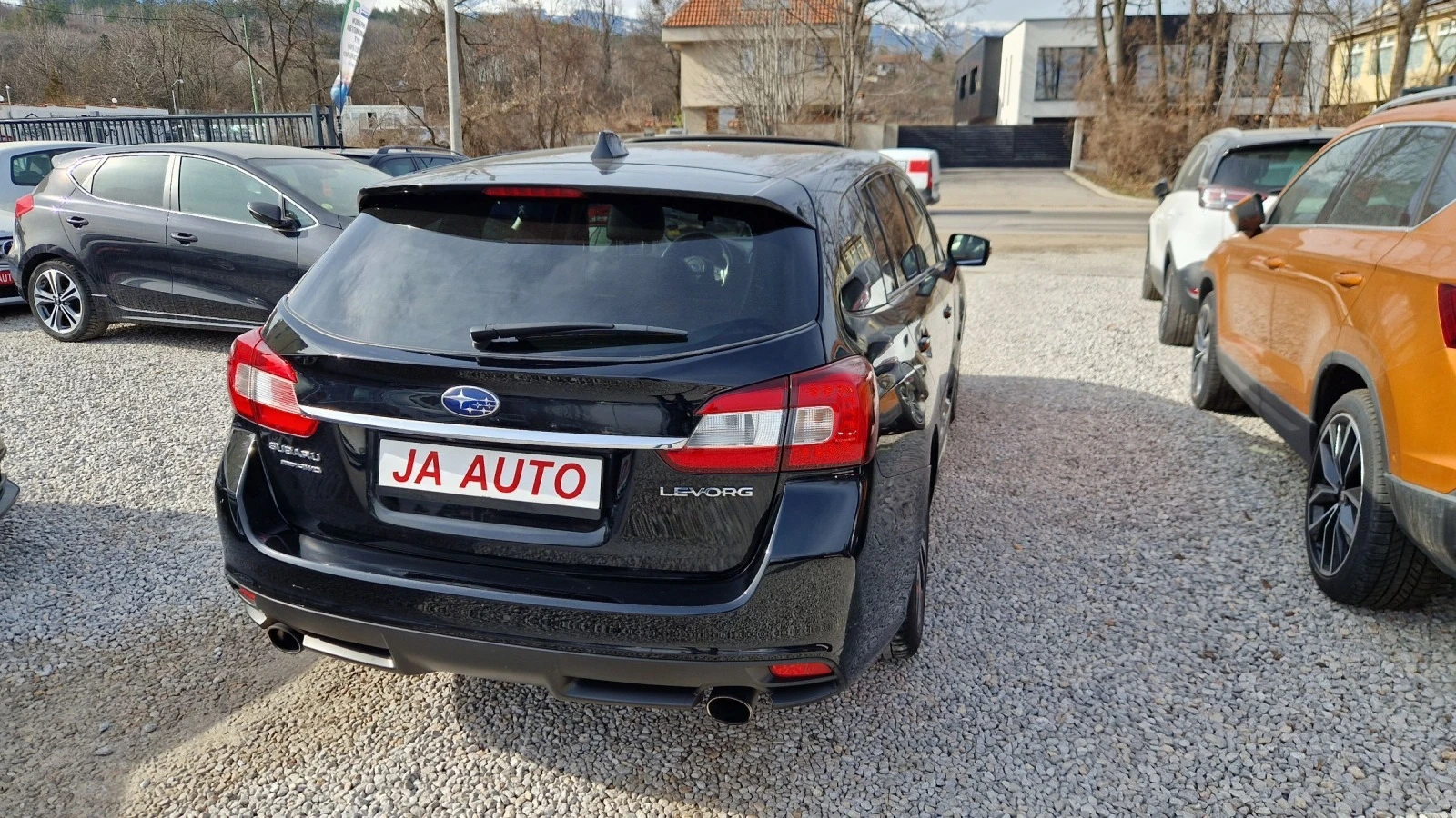 Subaru Levorg 1.7Т-170кс.4Х4 - изображение 4