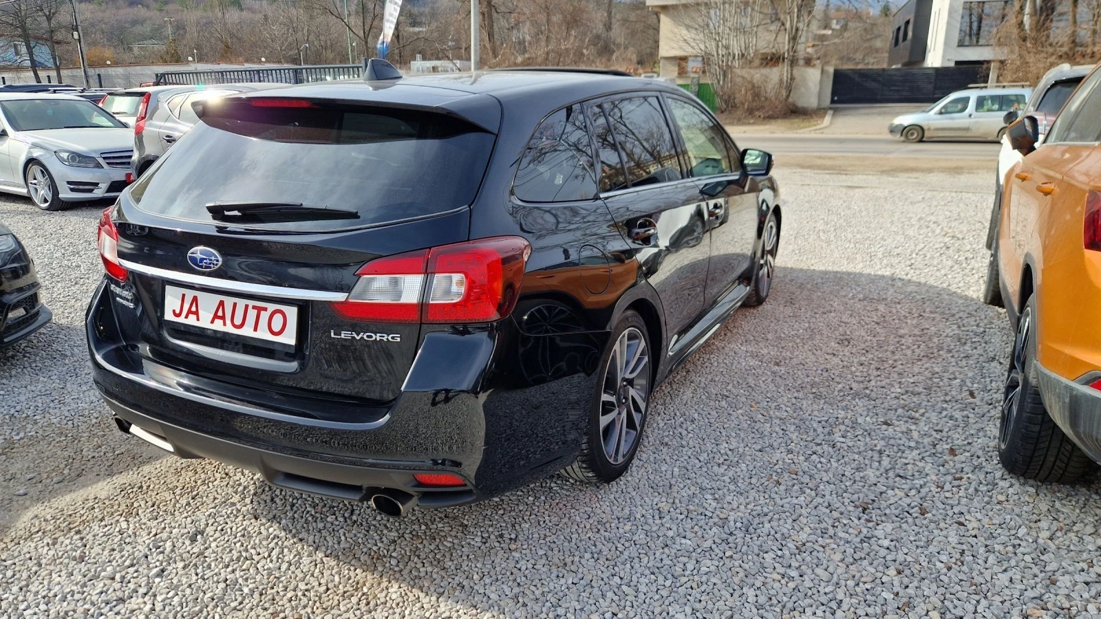 Subaru Levorg 1.7Т-170кс.4Х4 - изображение 3