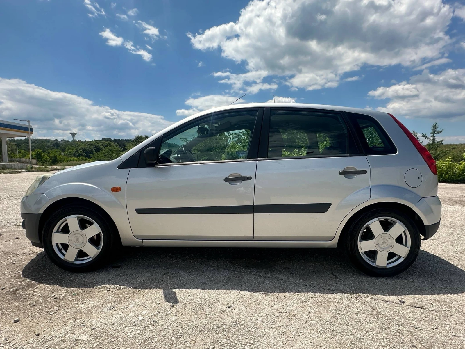 Ford Fiesta  - изображение 2