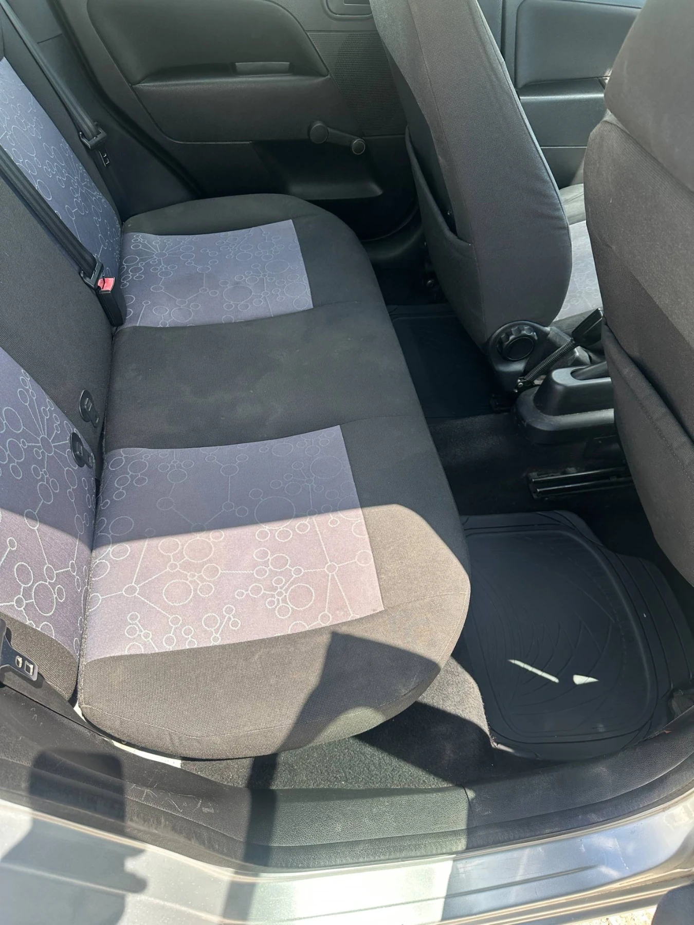 Ford Fiesta  - изображение 6
